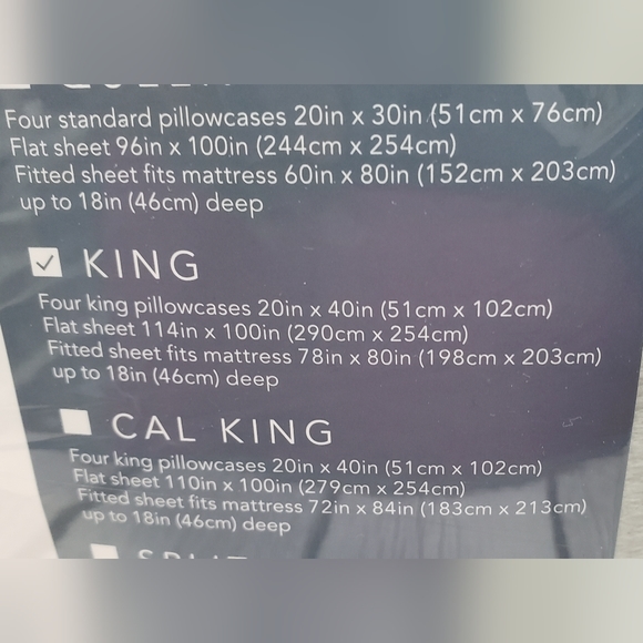 NWT*Berkshire Velvetsoft Sheet Set with Extra Pillowcases - Picture 5 of 7